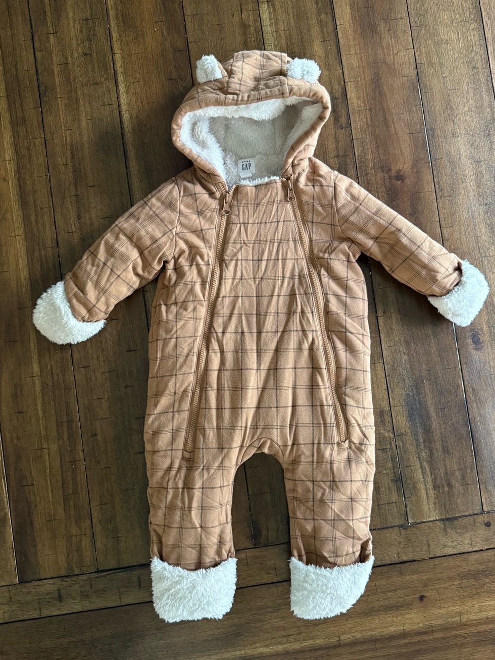 BabyGap Plaid Sherpa-lined Bunting